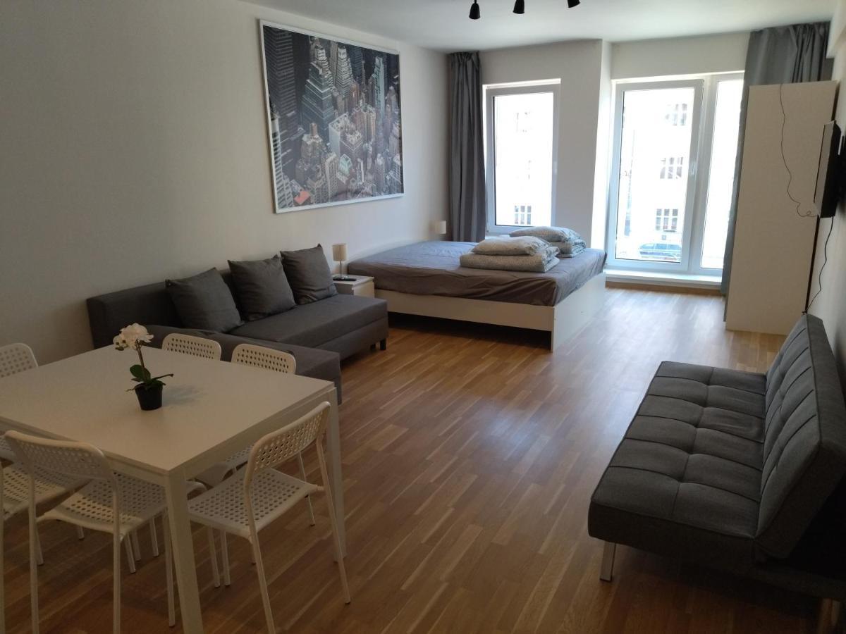 Brand New Two Room Apartment #34 With Free Secure Parking In The Center 布拉格 外观 照片